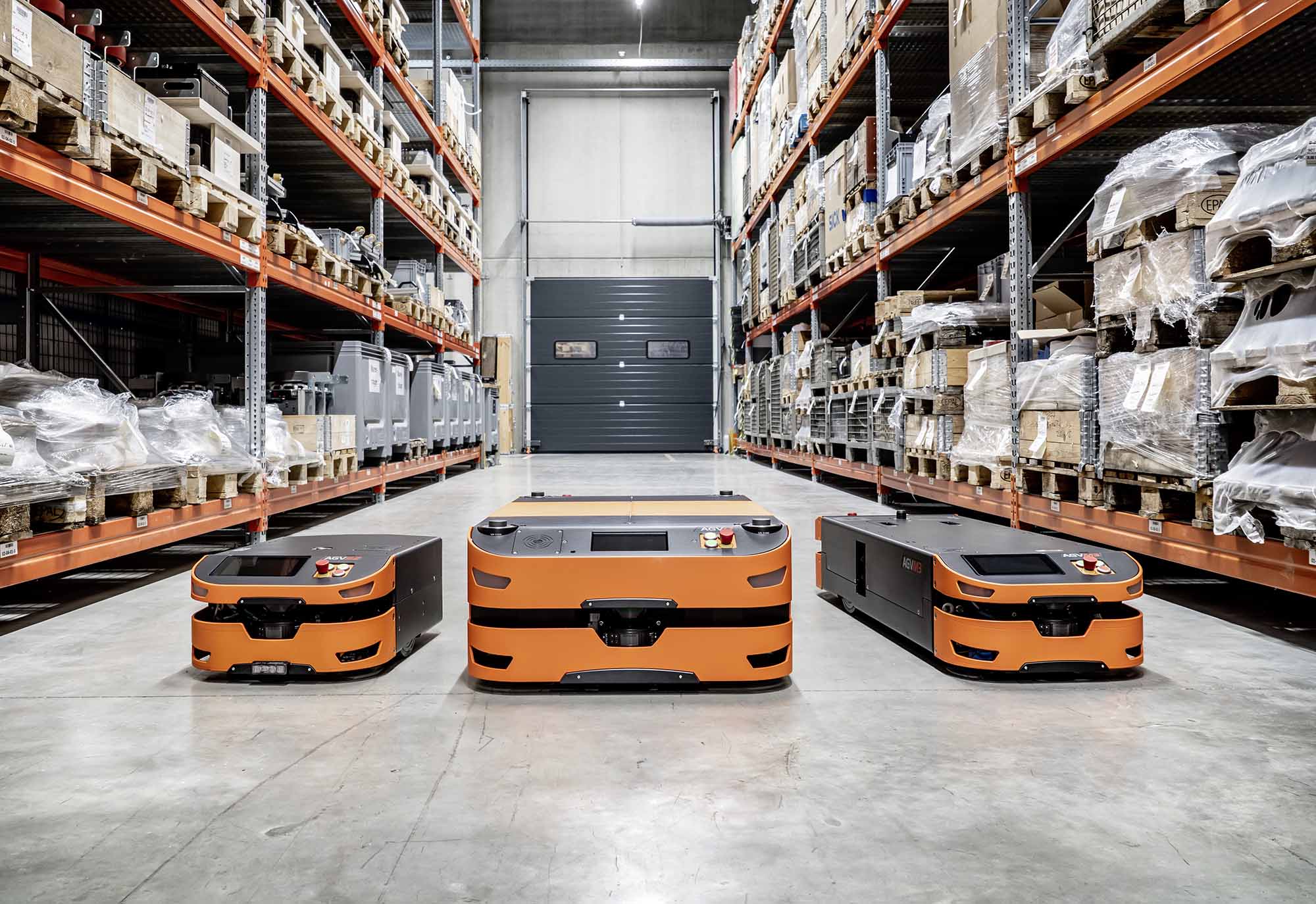 » AUTOMATED GUIDED VEHICLES. SINGLE OR AS A SWARM SAFELOG IMPLEMENTS